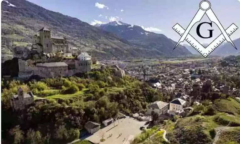 Les Francs-Maçons de Sion sortent  » un peu » de l’anonymat pour leurs 10 ans