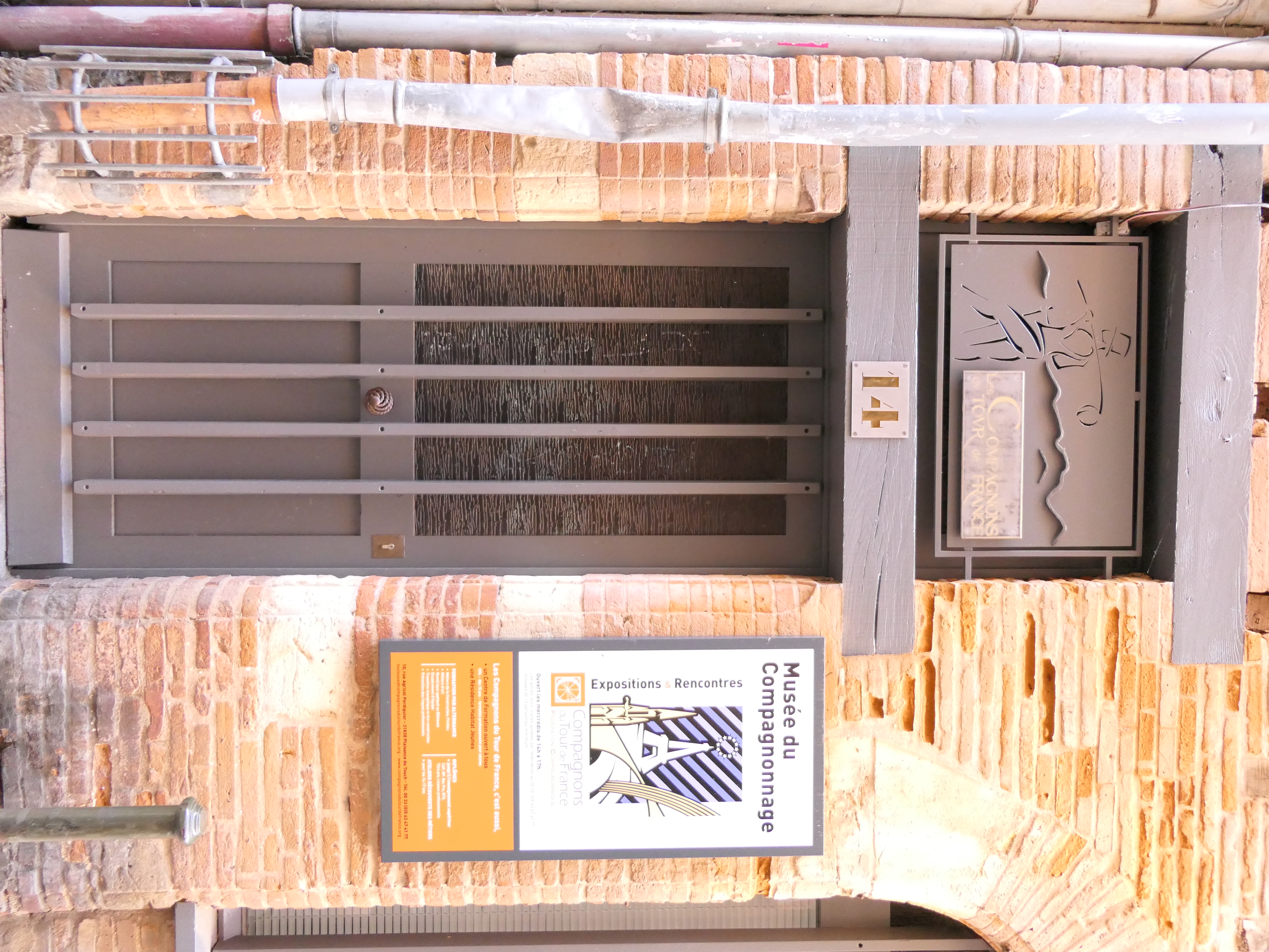 Musée du Compagnonnage, Toulouse – Glossaire de la franc-maçonnerie 450.fm