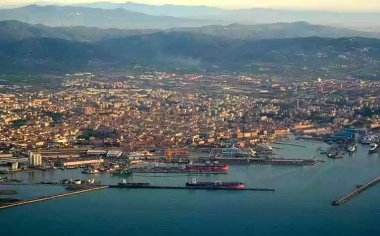 29/10/29 à Livourne (Italie) GOI&nbsp;: «&nbsp;Franc-maçonnerie et société civile – Intelligence artificielle et valeurs traditionnelles&nbsp;»