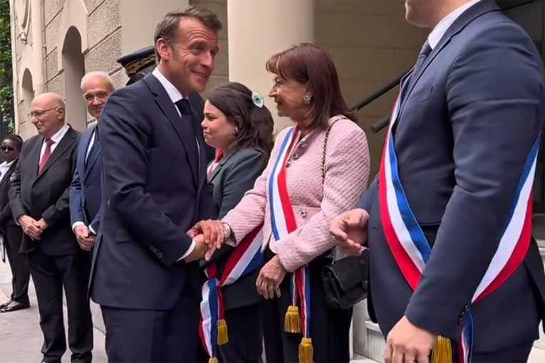 Emmanuel Macron à la Grande Loge de France : un discours historique sur la laïcité, une visite aux enjeux politiques multiples