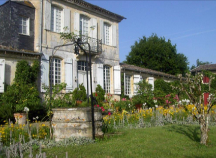 Château de Mongenan, son musée du XVIII° siècle