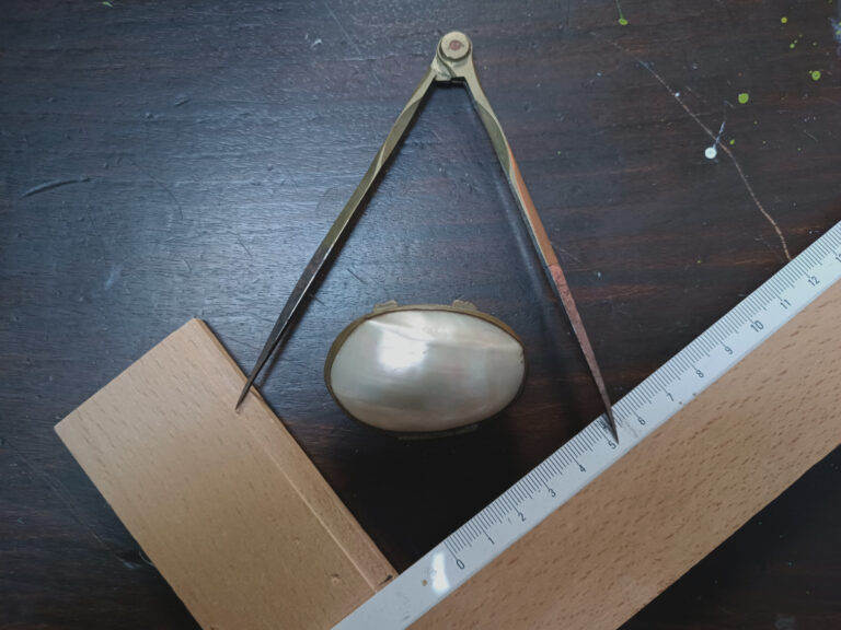 Entre Equerre et Compas