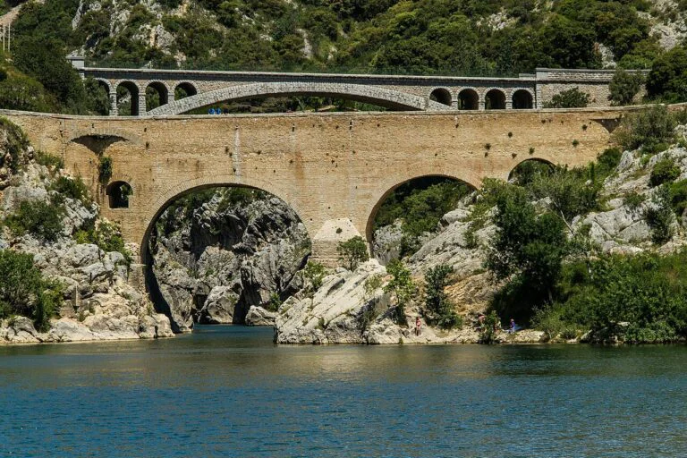 Légendes de France ou d’ailleurs – Le Pont du Diable : bâtir l’impossible sans vendre son âme