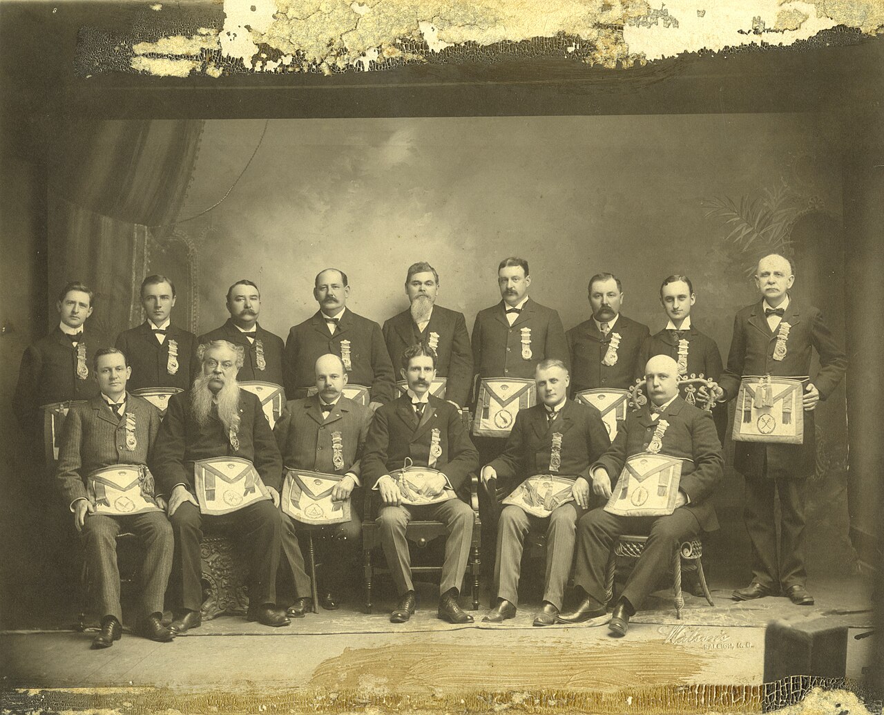 Dignitaires en franc-maçonnerie – Grand Lodge of North Carolina Officers 1900-1901