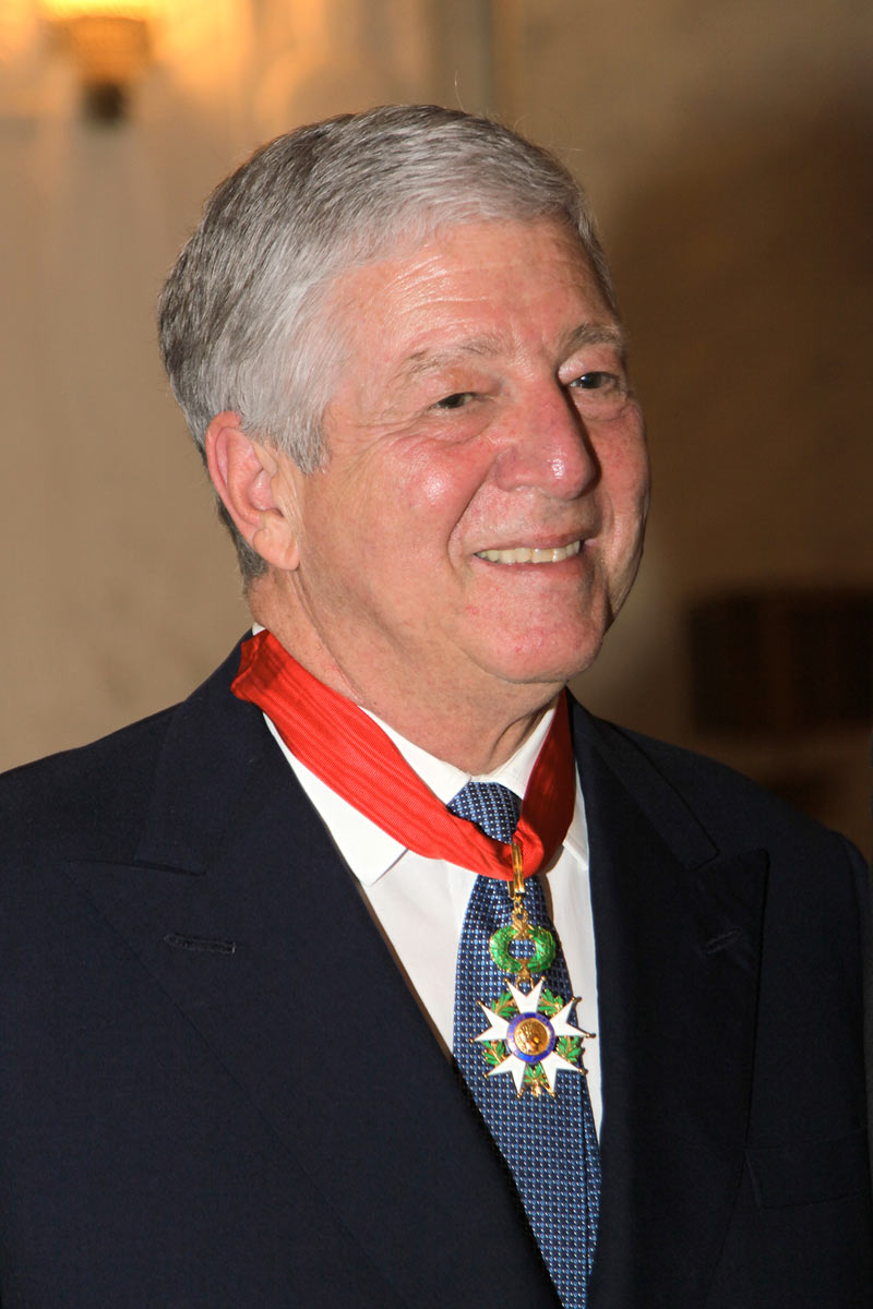 Élection de Claude Charbonniaud à la grande maîtrise de la Grande Loge Nationale Française, décembre 1992