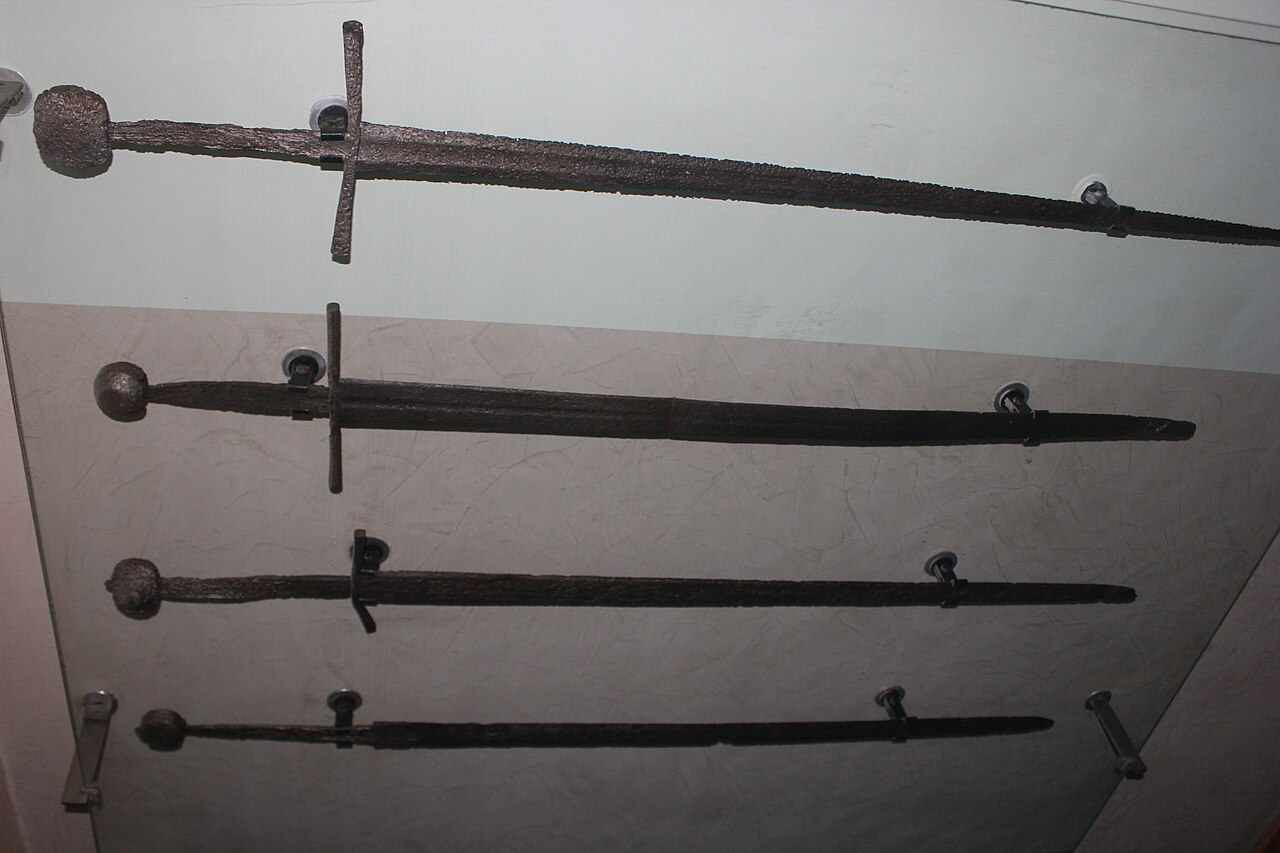 Glaive en franc-maçonnerie – Serbian Medieval swords