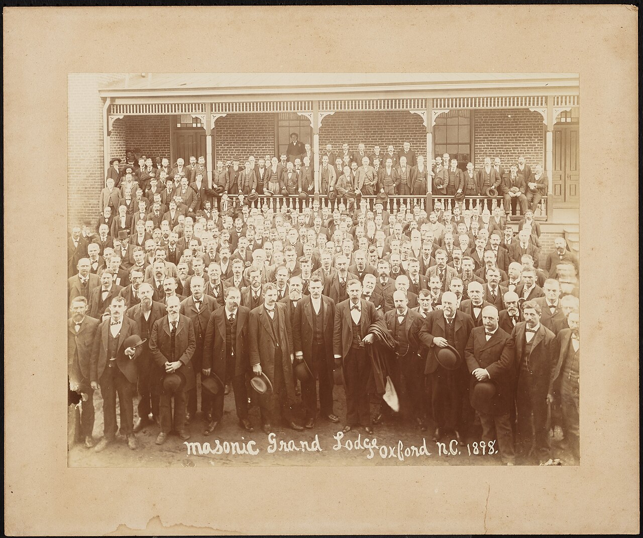 Grand Maître Adjoint en franc-maçonnerie – Delegates and Officers of the Grand Lodge of North Carolina at the Oxford Orphan Asylum - 