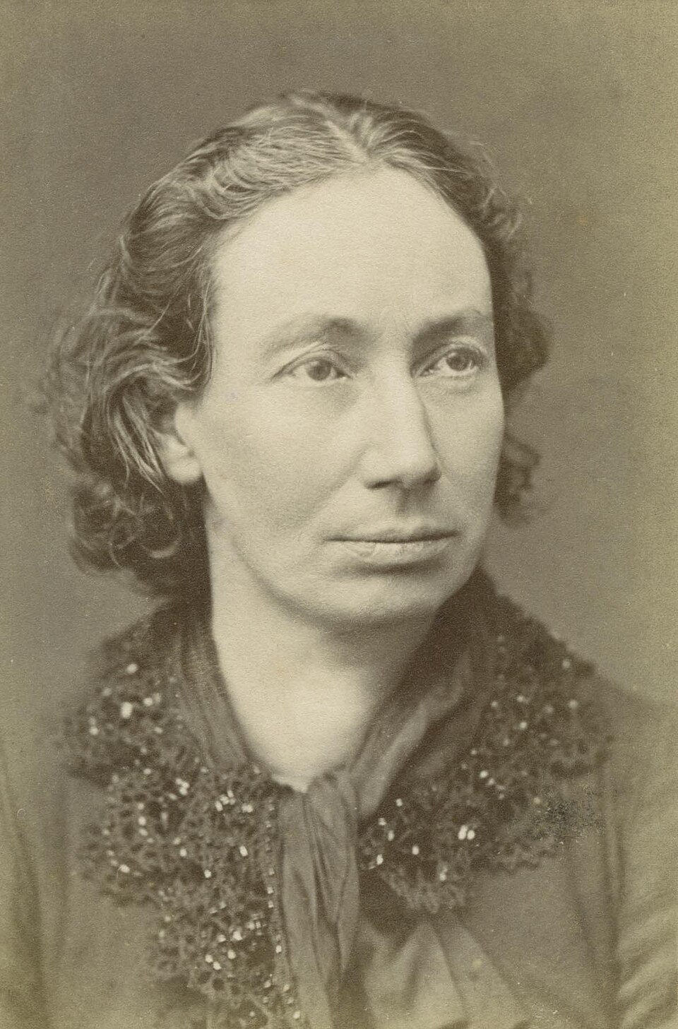 Louise Michel – portrait